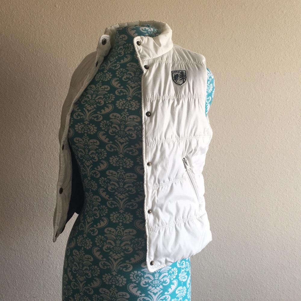 American Eagle Outfitters Vest